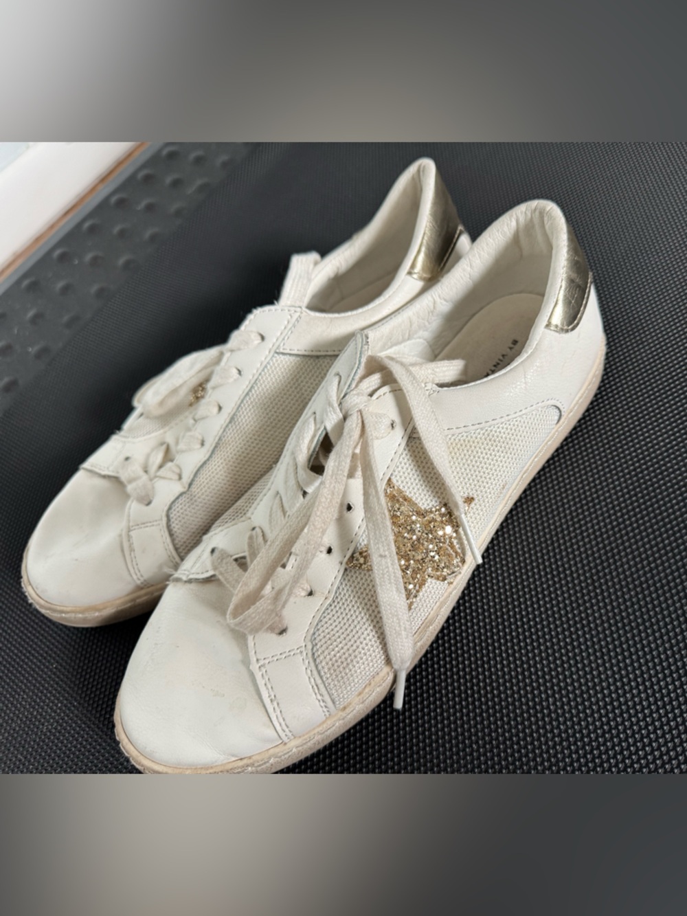 Vintage Havana White Sneakers with Gold Glitter Star